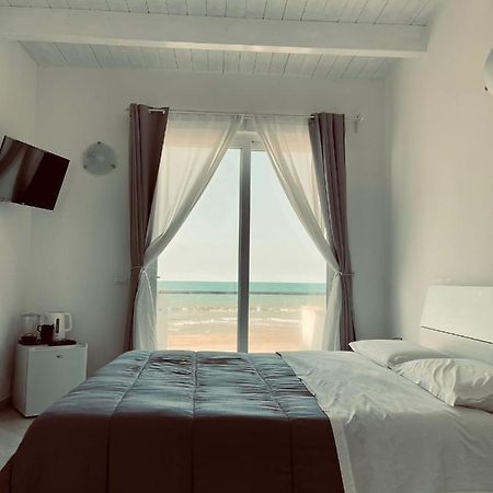 Carfagnini Rooms Термоли Екстериор снимка